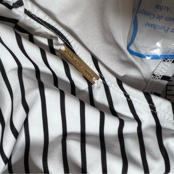 Vince Camuto Black and White Striped One Piece Swimsuit Womens 10 NWT - Picture 4 of 5